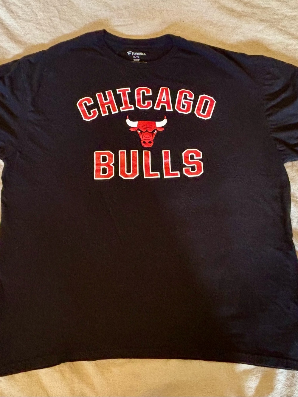 Fanatics Chicago Bulls Black Short Sleeve Tee with Red Logo